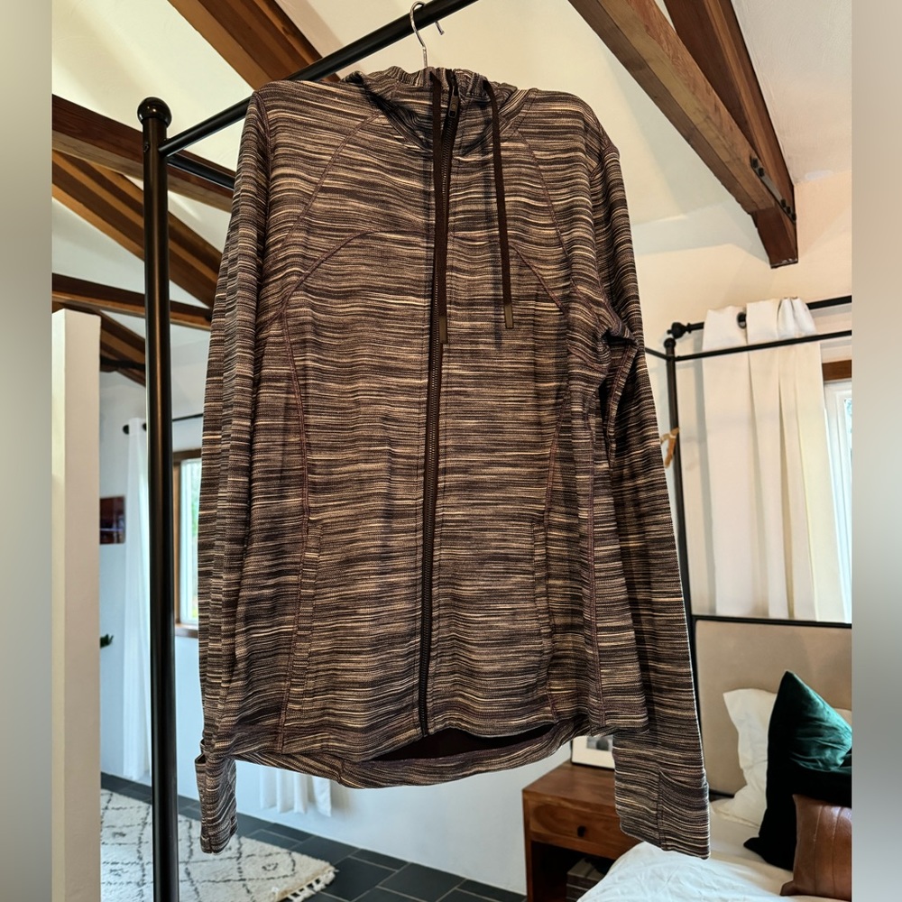 Lululemon hooded define jacket size 14